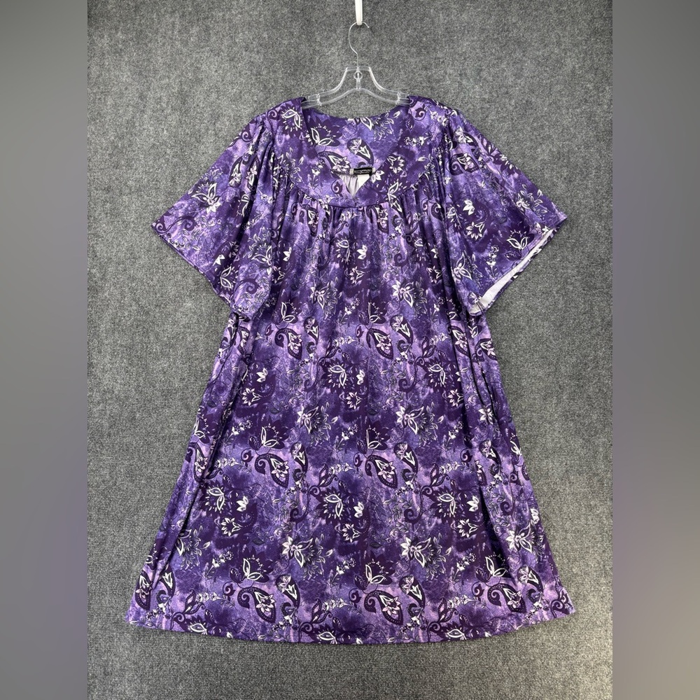 Vintage Anthony Richards Purple Floral Muumuu Wom… - image 1